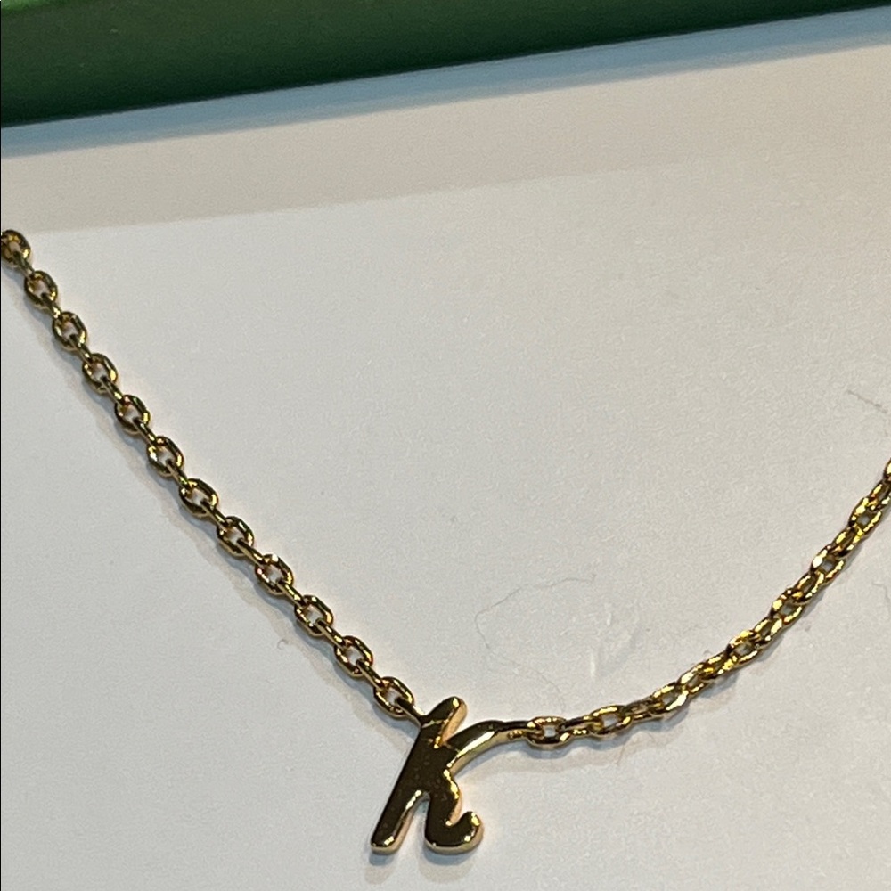 New Kate Spade One In A Million “K" Gold Initial Pendant Necklace Gift Box - Picture 2 of 8